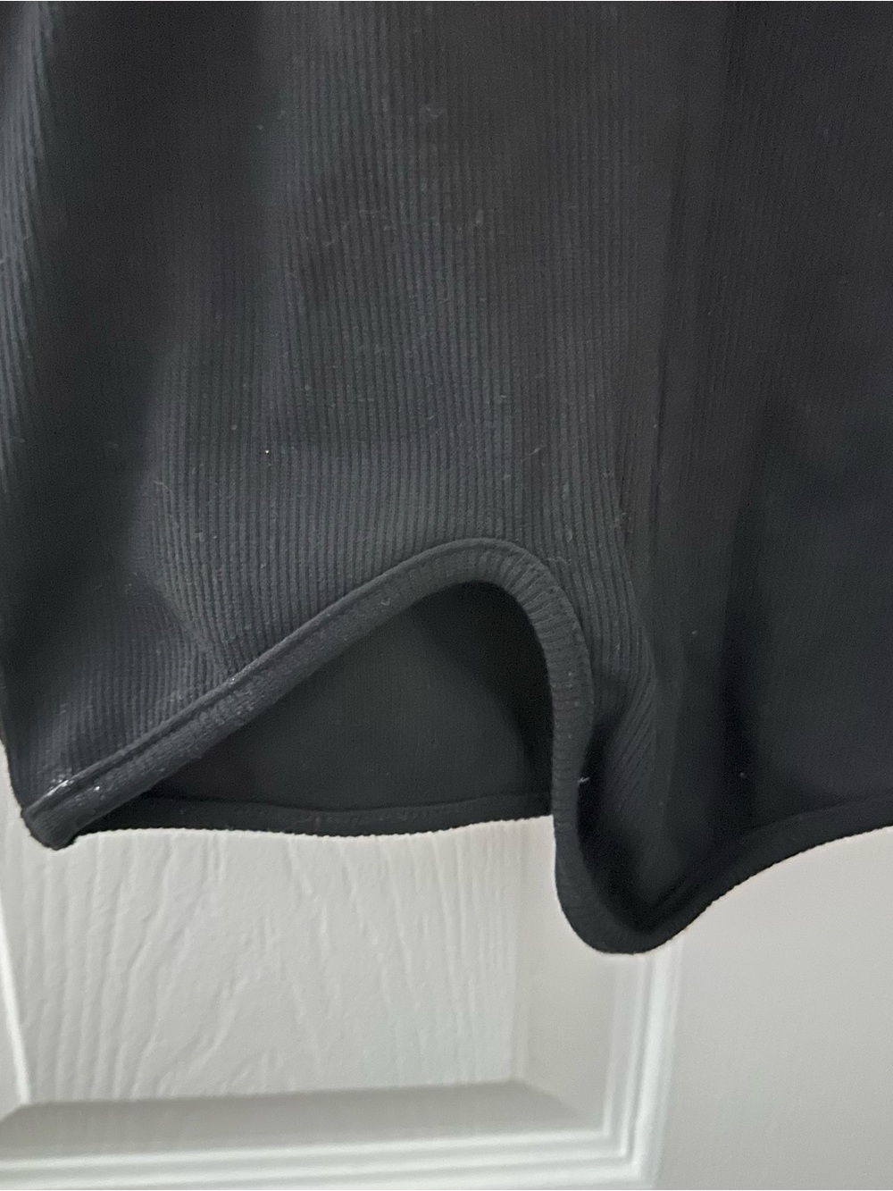 Black Cropped Top - Picture 2 of 6